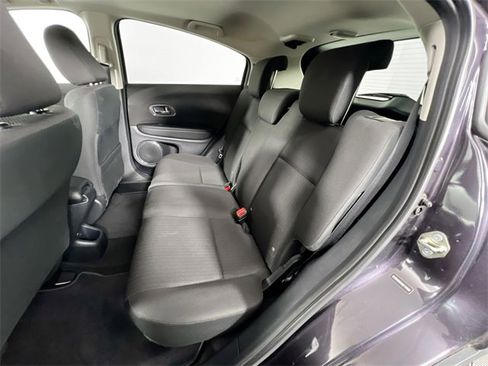 Used 2017 Honda HR-V EX image 26