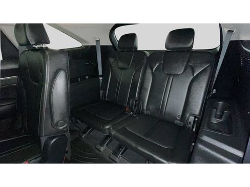 Used 2023 Kia Sorento SX AWD/4WD image 17