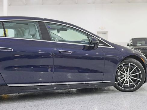 Used 2023 Mercedes-Benz EQS 580 4MATIC Sedan image 10