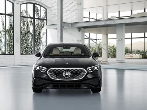 New 2026 Mercedes-Benz E 350 4MATIC Sedan image 7