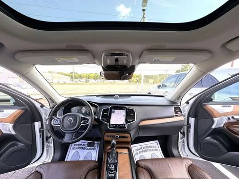 Used 2018 Volvo XC90 T6 Inscription w/ Convenience Package AWD/4WD image 16