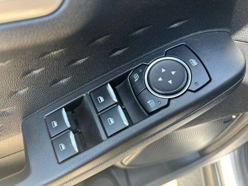 Used 2020 Ford Escape SE AWD/4WD image 16
