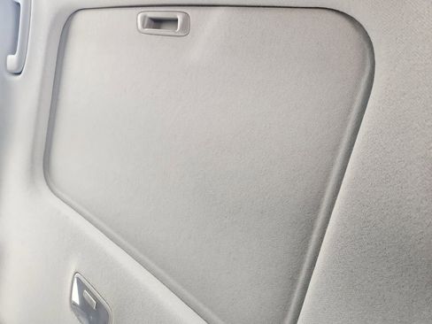 Used 2025 Hyundai Venue SEL image 25