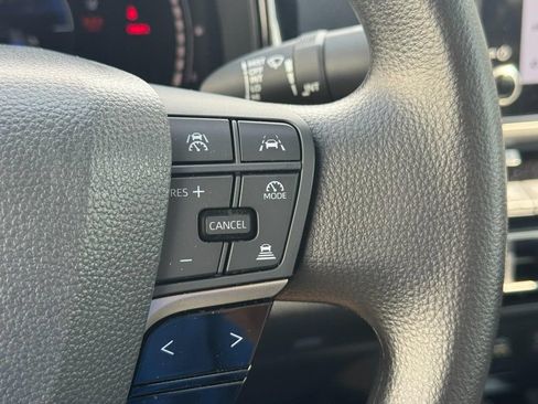 Used 2026 Toyota Camry LE FWD image 27