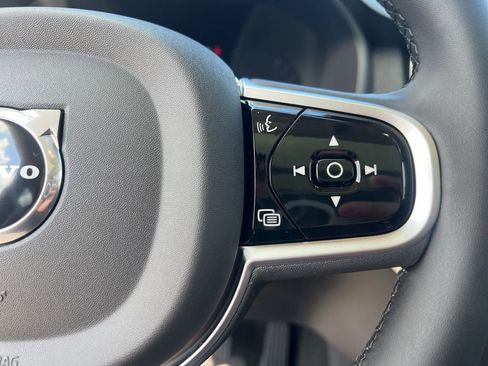 New 2026 Volvo XC90 B6 Plus w/ Protection Package Premier AWD/4WD image 20