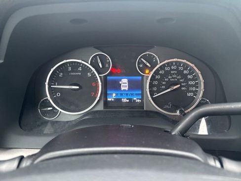 Used 2016 Toyota Tundra SR5 image 26