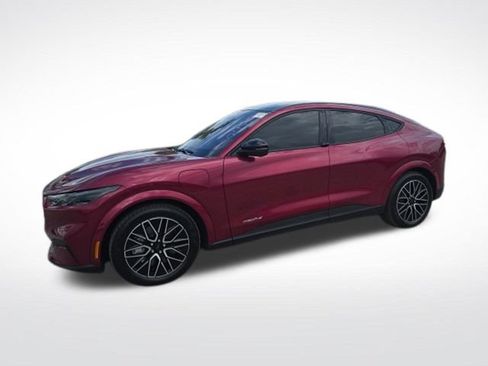 Used 2025 Ford Mustang Mach-E Premium RWD image 6