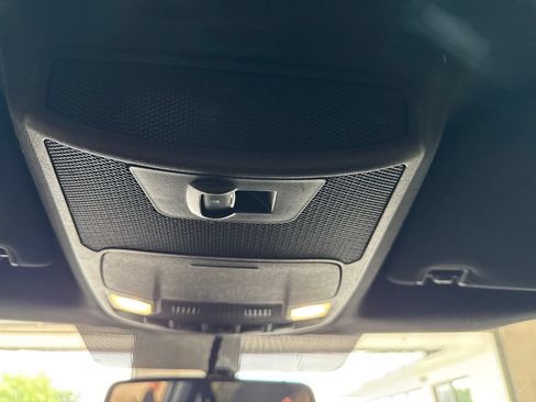 Used 2018 Ford F150 XLT w/ Equipment Group 302A Luxury AWD/4WD image 32