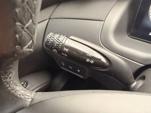 Used 2023 Hyundai Tucson SEL w/ Convenience Package FWD image 13