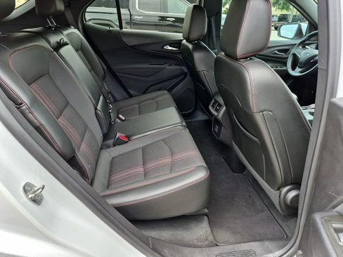 Used 2023 Chevrolet Equinox RS FWD image 23