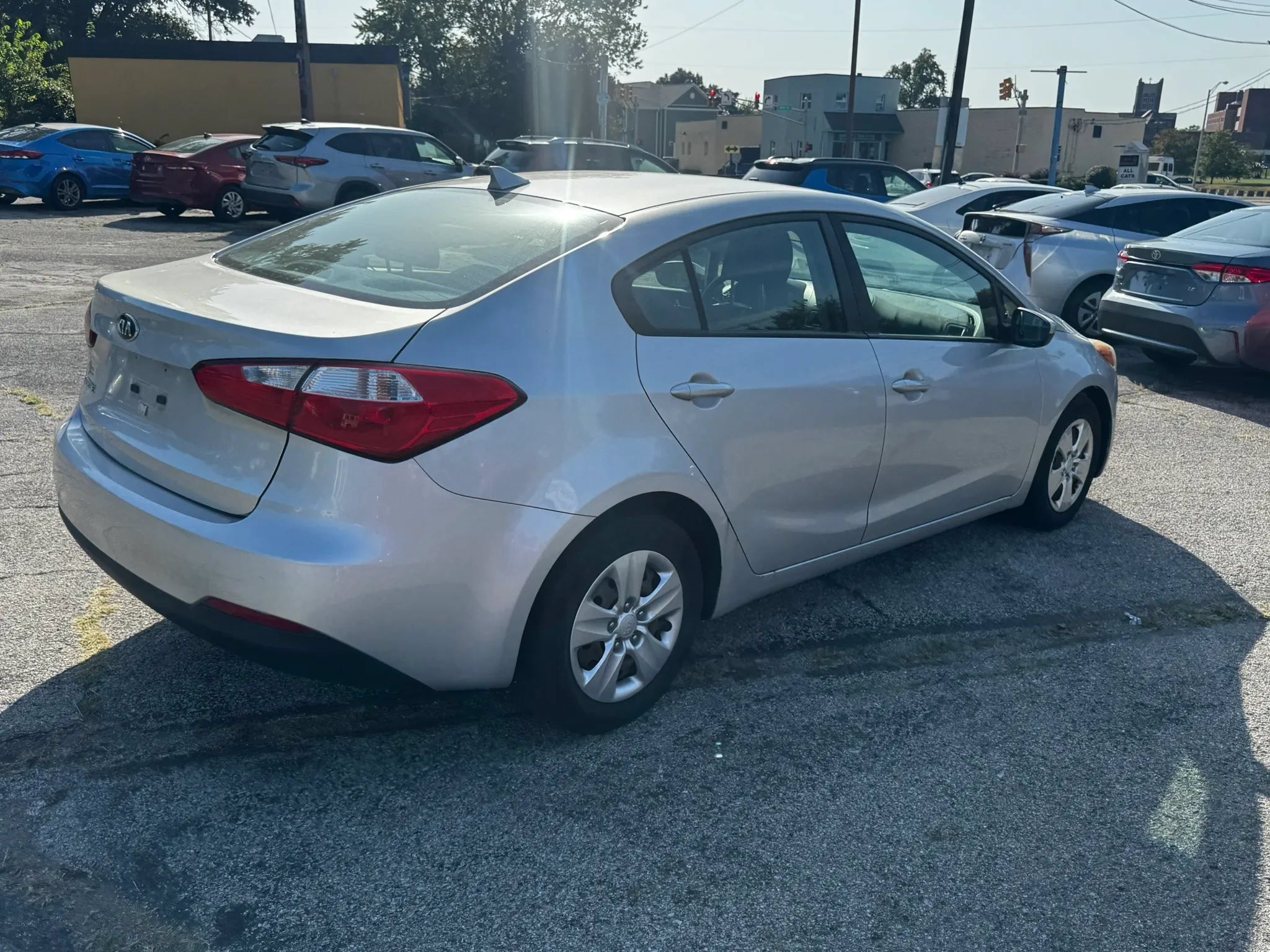 Used 2016 Kia Forte LX FWD image 4
