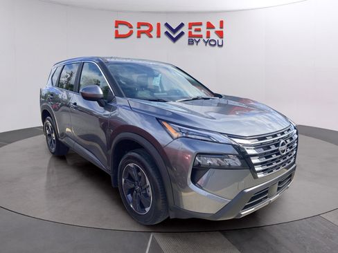 New 2026 Nissan Rogue SV image 6