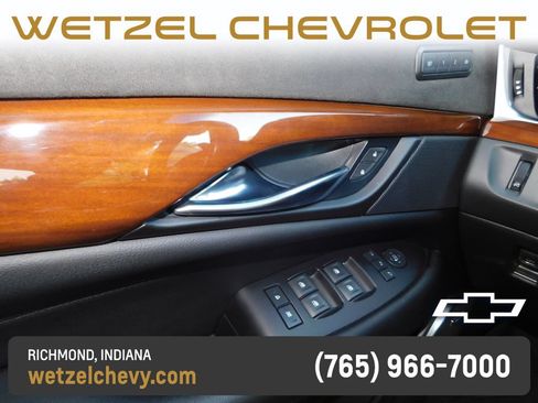 Certified 2020 Cadillac Escalade ESV Premium Luxury AWD/4WD image 39