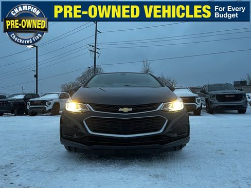 Used 2016 Chevrolet Cruze LT w/ Convenience Package image 4
