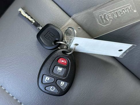 New 2025 Chevrolet Express 2500 w/ Enhanced Convenience Package image 26