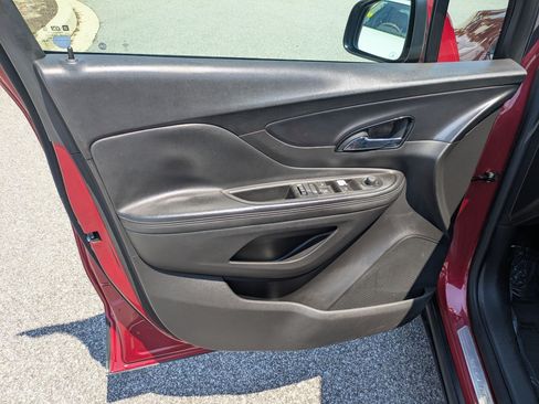 Used 2019 Buick Encore Preferred FWD image 13