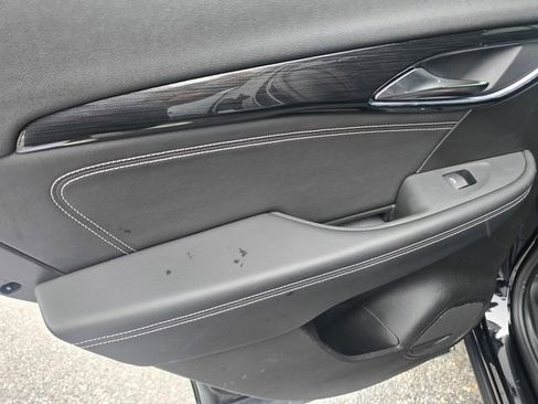Used 2022 Buick Envision Essence w/ Technology Package I FWD image 14