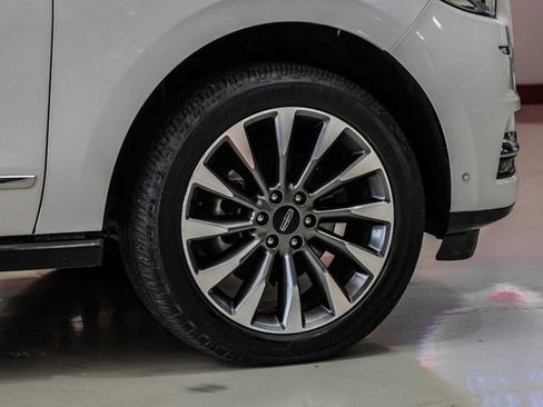 Used 2021 Lincoln Navigator L Reserve w/ Luxury Package image 50