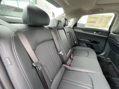New 2025 Kia K5 EX FWD image 30