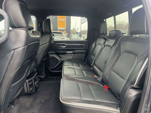 Used 2025 RAM 1500 Laramie image 30