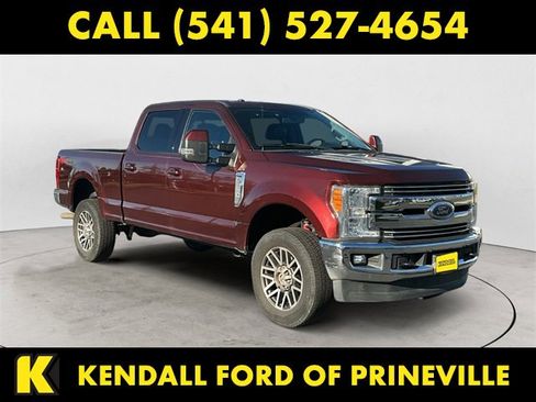 Used 2017 Ford F250 Lariat w/ Lariat Value Package image 7
