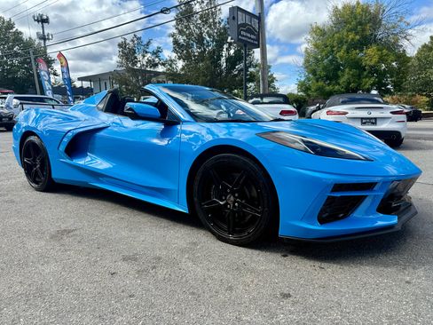 Used 2023 Chevrolet Corvette Stingray Convertible w/ Z51 Performance Package image 7