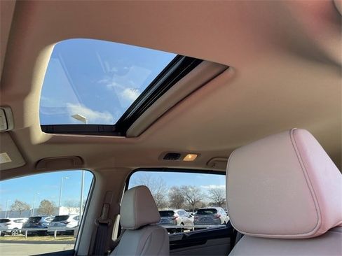 Certified 2023 Honda Odyssey EX-L image 22