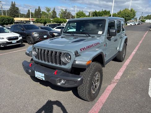 Used 2026 Jeep Wrangler Unlimited Rubicon w/ Safety Group AWD/4WD image 3