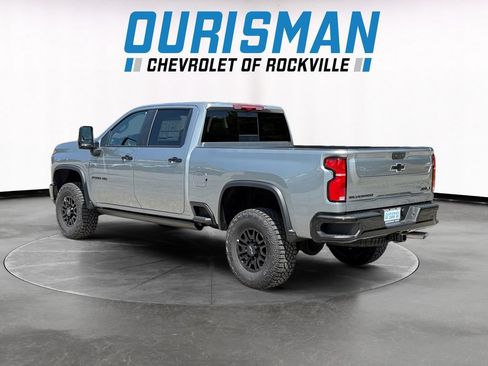 New 2026 Chevrolet Silverado 2500 ZR2 w/ LPO, Dark Essentials Package AWD/4WD image 4