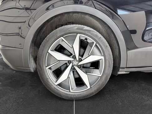 Used 2023 Volkswagen ID.4 Pro S AWD/4WD image 35