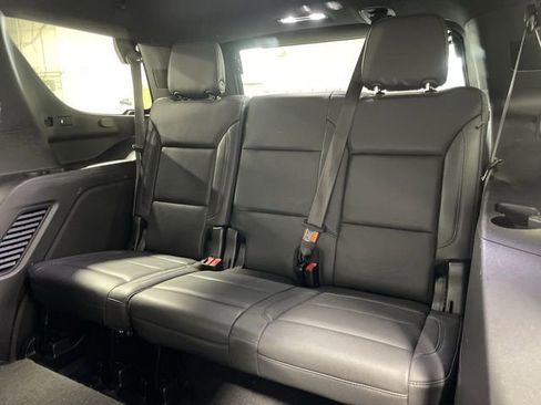Used 2022 Chevrolet Tahoe LT w/ Luxury Package AWD/4WD image 24