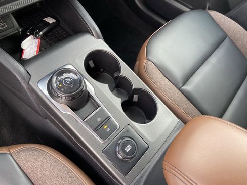 Used 2025 Ford Bronco Sport Outer Banks AWD/4WD image 41