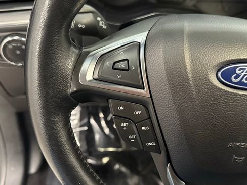 Certified 2023 Ford Edge Titanium image 19