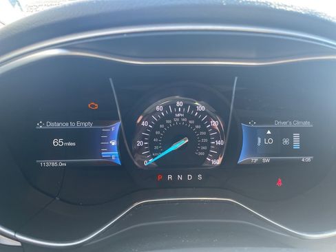 Used 2016 Ford Fusion SE FWD image 10