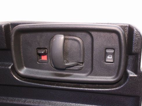 Used 2023 GMC Savana 2500 Extended image 13