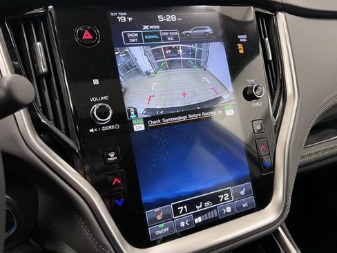 Used 2025 Subaru Outback Onyx Edition XT image 8