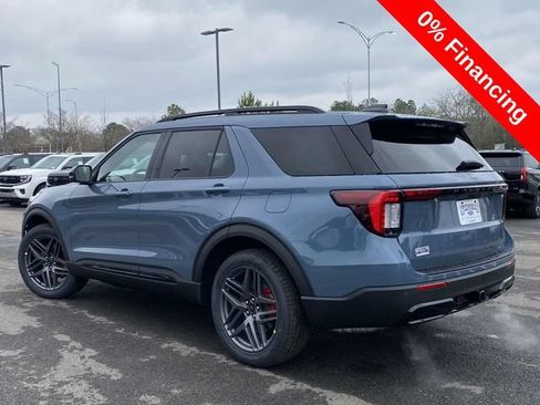 New 2026 Ford Explorer ST-Line w/ ST-Line Street Pack RWD image 5