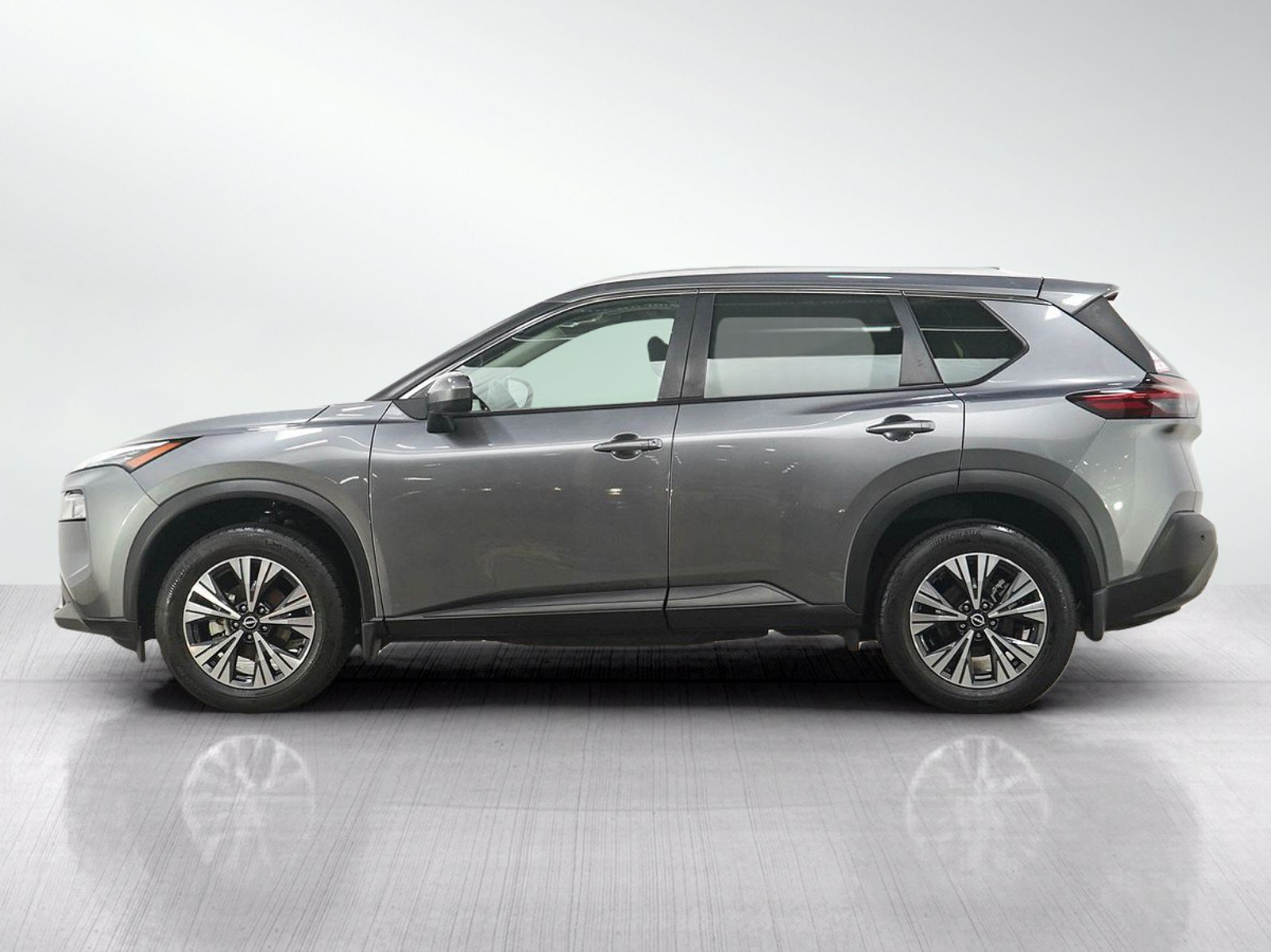 Used 2023 Nissan Rogue SV w/ SV Premium B Package AWD/4WD image 2