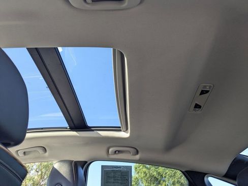 Used 2019 Chevrolet Impala Premier image 20