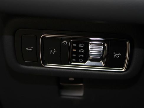 New 2026 Lincoln Nautilus Premier image 42