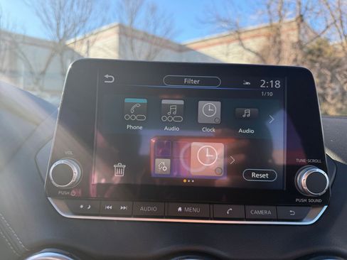 Used 2025 Nissan Sentra SV image 21