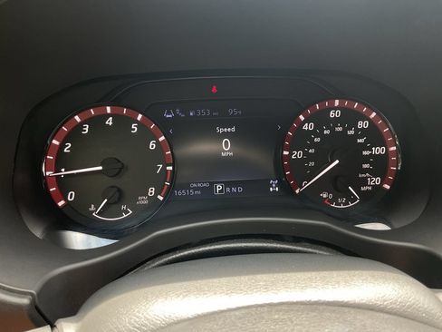 Used 2026 Nissan Frontier PRO-4X AWD/4WD image 37