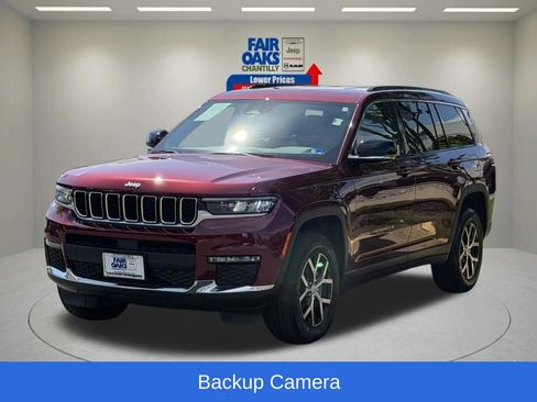 Used 2025 Jeep Grand Cherokee L Limited AWD/4WD image 3