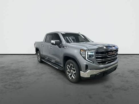 Used 2024 GMC Sierra 1500 SLT AWD/4WD image 6