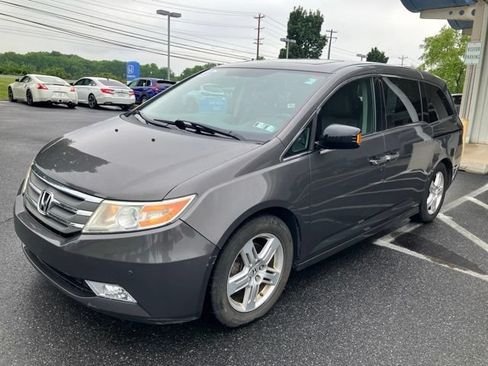 Used 2013 Honda Odyssey Touring Elite image 7
