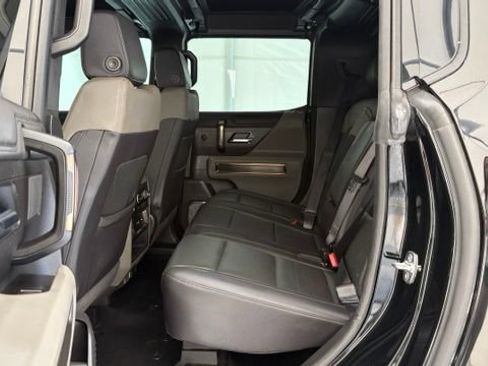 Used 2025 GMC Hummer EV 3X AWD/4WD image 19