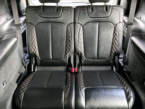 Used 2021 Jeep Grand Cherokee L Summit w/ Advanced Protech Group IV AWD/4WD image 19