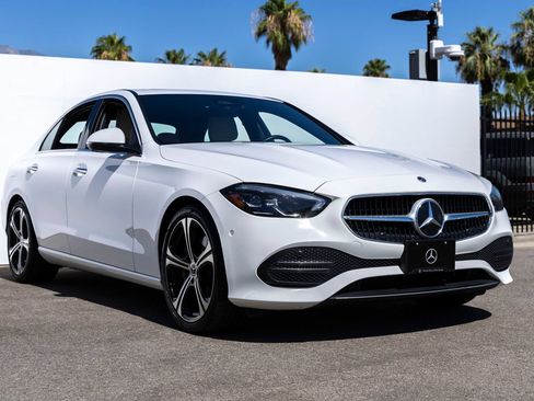 Used 2024 Mercedes-Benz C 300 Sedan image 2