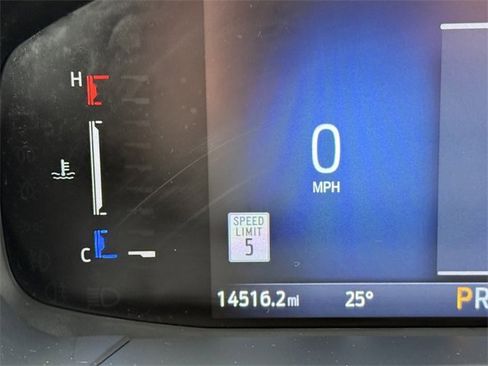 Certified 2023 Ford Escape ST-Line w/ Tech Pack #1 image 17