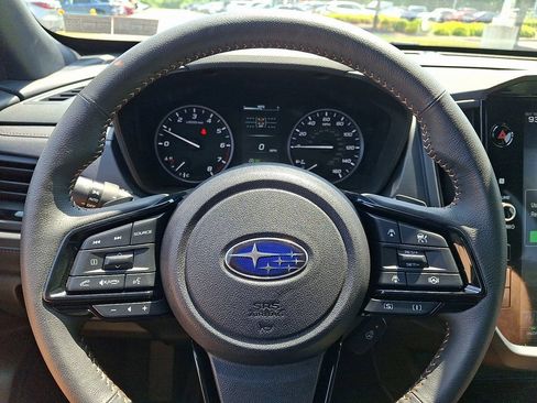 Used 2025 Subaru Forester Touring AWD/4WD image 22